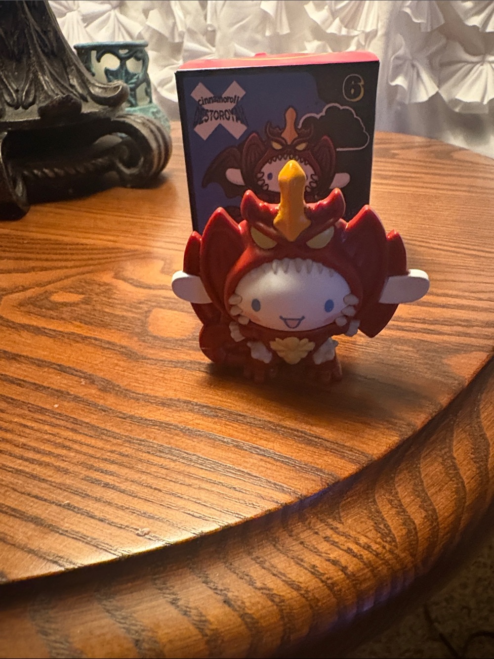 Cinnamoroll x destoroyah happy meal figure #6